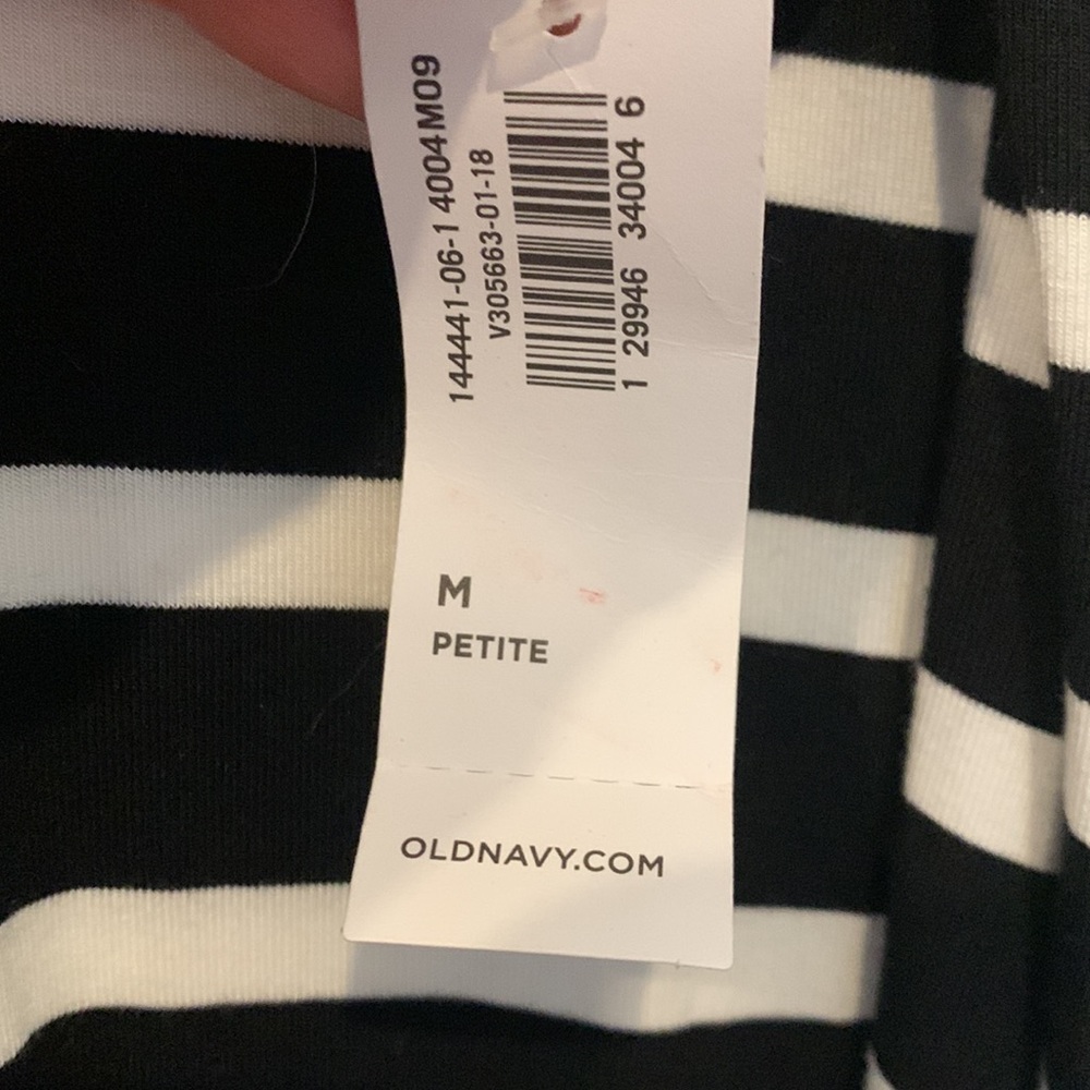 Womens old navy black and white striped dress  size medium petite NWT - Picture 4 of 5